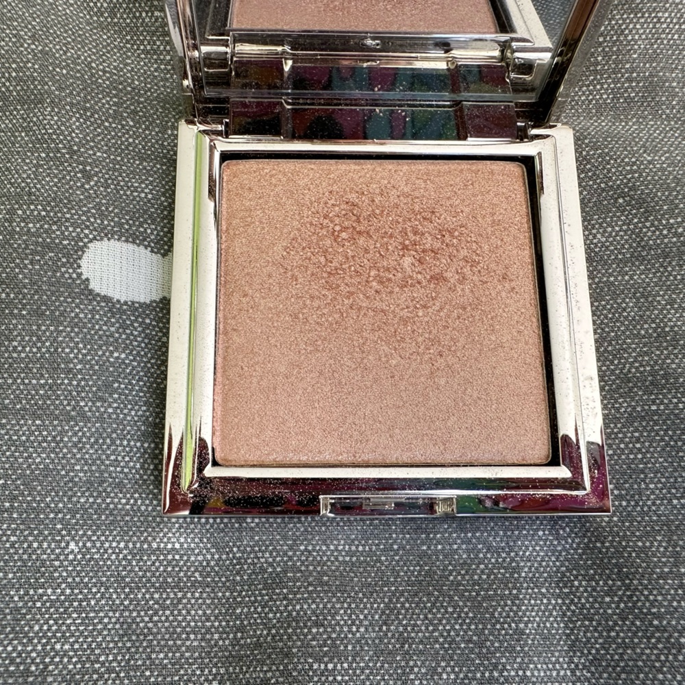 Jouer Citrine Highlighter